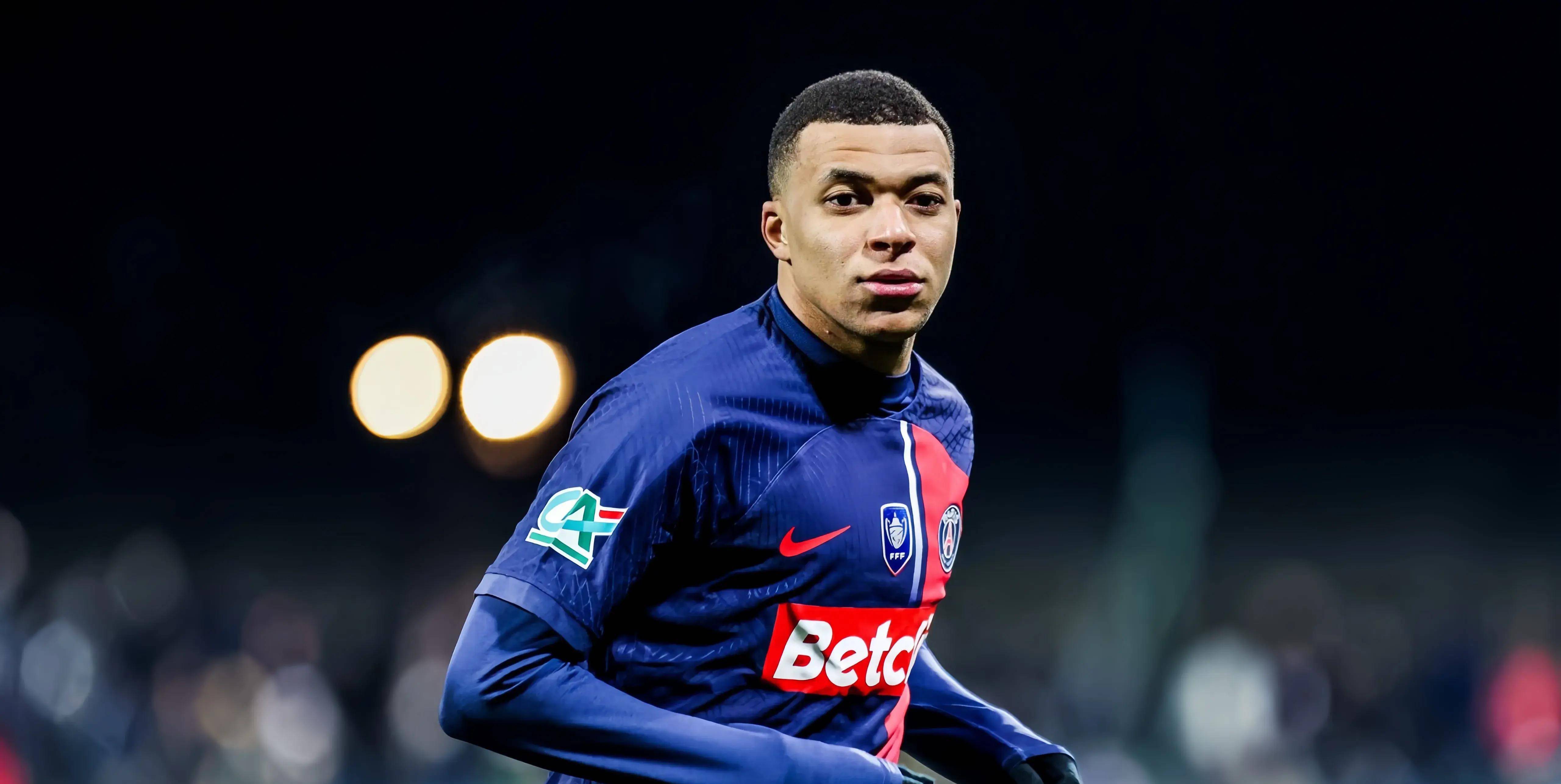 爱游戏体育-姆巴佩在独行侠比赛中表现优异，夺冠引发热议！